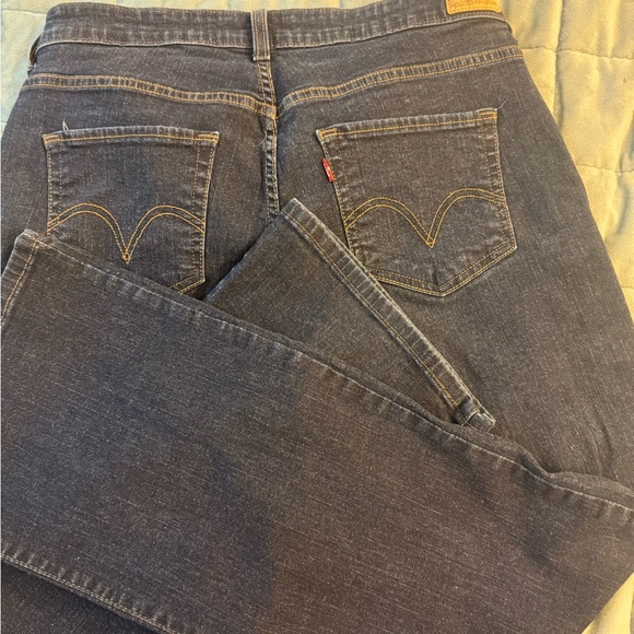 Levi's women Blue Jeans - Picture 4 of 4